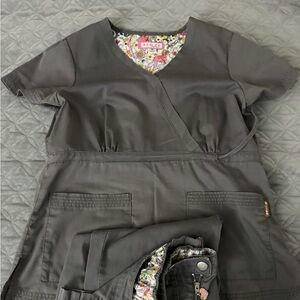 Koi Dickies Winder wink and Orange brands $25.00 per set